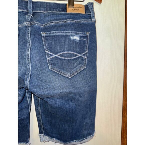 Abercrombie & Fitch Low-Rise Bermuda Jean Jorts Shorts Size 27 - Picture 7 of 8